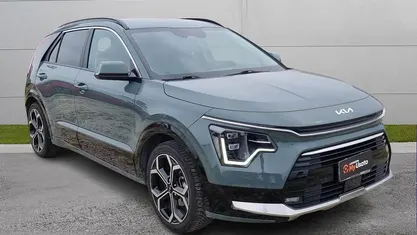 Usata Kia Niro 105 CV (77 kW) 2022 Bianco SUV
