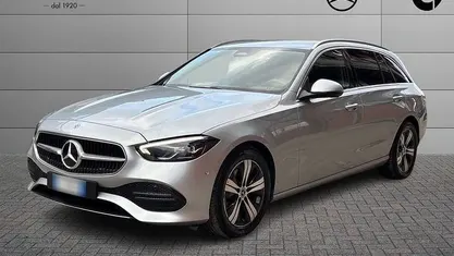 Usata Mercedes C220 200 CV (147 kW) 2022 Argento Station wagon
