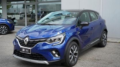 Second-hand Renault Captur Intens 92 CP (67 kW) 2021 Albastru SUV