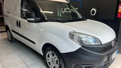 Usata Fiat Doblò 105 CV (77 kW) 2018 Bianco Monovolume