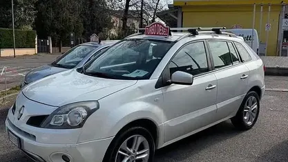 Usata Renault Koleos Dynamique 150 CV (110 kW) 2010 SUV