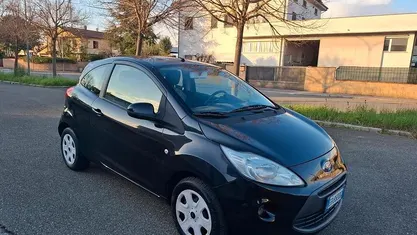 Usata Ford Ka 69 CV (50 kW) 2010 Nero Utilitaria
