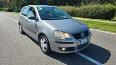 Grigio Usata 2008 VW Polo Comfortline Tre volumi | 2490 € (Buon prezzo)