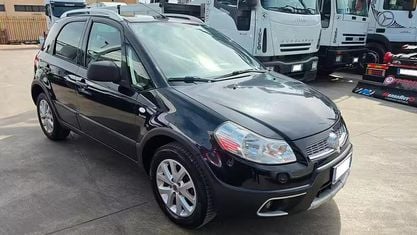 Usata Fiat Sedici Emotion 120 CV (88 kW) 2010 Nero SUV