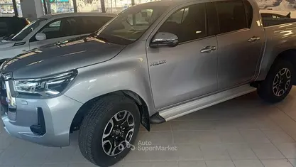 Usata Toyota HiLux Executive 205 CV (150 kW) 2026 Pick-up