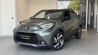 Usata Toyota Aygo X Lounge 72 CV (52 kW) 2022 Other SUV
