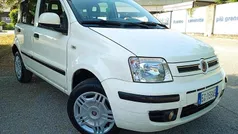Bianco Usata 2011 Fiat Panda Active Tre volumi | 2950 € (Buon prezzo)