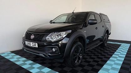 Käytetty Fiat Fullback Cross 181 HP (133 kW) 2019 Musta Nouto
