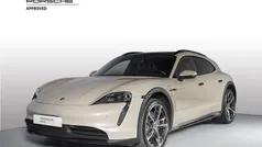 Beige caffè metallizzato Usata 2022 Porsche Taycan Cross Turismo Tre volumi | 69.850 € (Ottimo prezzo)
