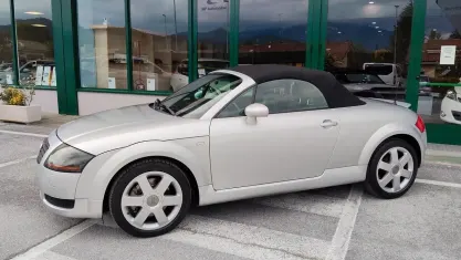 Usata Audi TT Roadster 179 CV (131 kW) 2000 Grigio Cabrio
