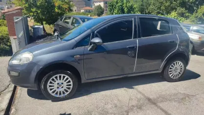 Usata Fiat Punto Evo Dynamic 70 CV (51 kW) 2010 Grigio Utilitaria
