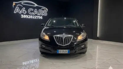 Usata Lancia Ypsilon 69 CV (50 kW) 2006 Nero Utilitaria