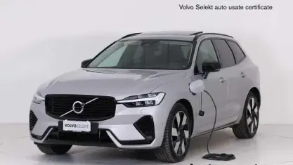 Usata Volvo XC60 Ultra 253 CV (186 kW) 2024 Argento SUV