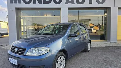 Usata Fiat Punto 60 CV (44 kW) 2004 Blu Utilitaria