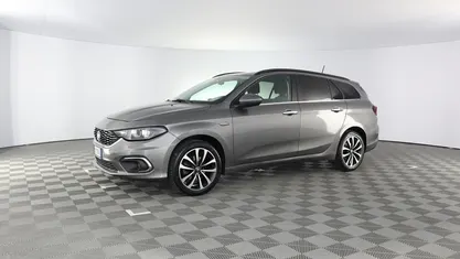 Grigio Usata 2021 Fiat Tipo Lounge Station wagon | 11.900 € (Buon prezzo)