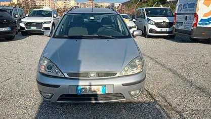 Usata Ford Focus Zetec 116 CV (85 kW) 2003 Grigio Station wagon