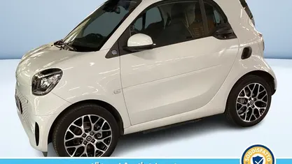 Bianco pastello Usata 2022 Smart ForTwo Electric Drive Prime Tre volumi | 15.200 € (Buon prezzo)