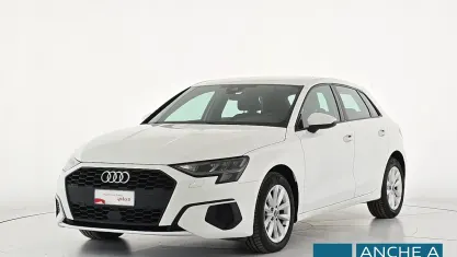 Käytetty Audi A3 Business 110 HP (80 kW) 2022 Valkoinen Sedan
