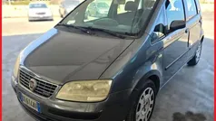 Grigio Usata 2010 Fiat Idea Monovolume | 3500 € (Buon prezzo)