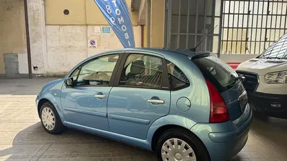 Usata Citroën C3 Exclusive 73 CV (53 kW) 2003 Blu Berlina