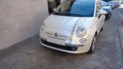 Usata Fiat 500 Lounge 75 CV (55 kW) 2008 Bianco Utilitaria