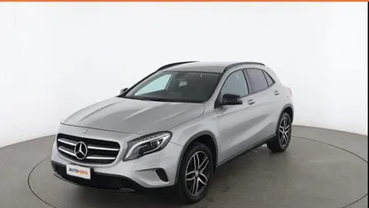 Usata 2016 Mercedes GLA200 SUV | 16.799 € (Buon prezzo)