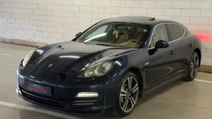 Usata Porsche Panamera 400 CV (294 kW) 2010 Blu Utilitaria