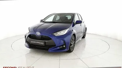 Usata Toyota Yaris Style 116 CV (85 kW) 2020 Blu Utilitaria