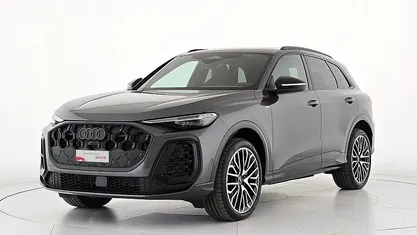 Grigio Nuova 2025 Audi Q5 S-Line SUV | 76.900 € (Buon prezzo)