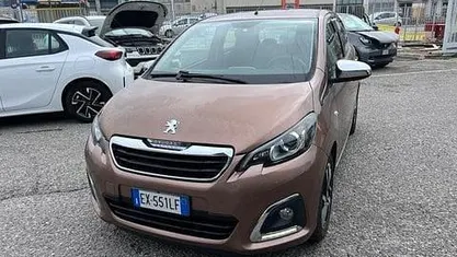 Usata Peugeot 108 Active 69 CV (50 kW) 2014 Bronzo Utilitaria