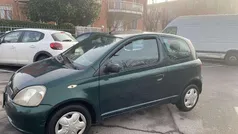 Usata 2002 Toyota Yaris Sol Tre volumi | 1650 € (Ottimo prezzo)