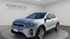 Argento Usata 2022 Kia Stonic Urban SUV | 14.300 € (Buon prezzo)