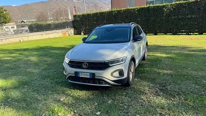 Beige Usata 2023 VW T-Roc Life SUV | 19.900 € (Ottimo prezzo)