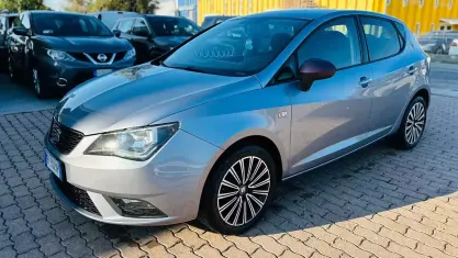 Usata Seat Ibiza CONNECT 75 CV (55 kW) 2016 Blu Berlina