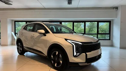 Usata 2025 Kia Sportage SUV | 26.900 € (Buon prezzo)