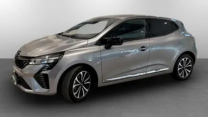 Usata Renault Clio V Techno 91 CV (66 kW) 2025 Berlina