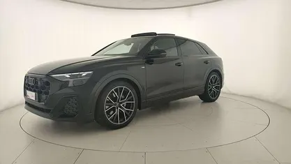 Nero mito metallizzato Usata 2025 Audi Q8 S-Line SUV | 82.900 € (Buon prezzo)