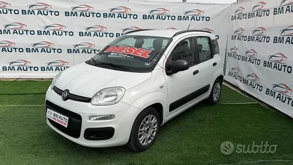 Usata Fiat Panda Easy 95 CV (69 kW) 2015 Bianco Utilitaria