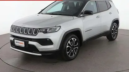 Usata Jeep Compass Limited 131 CV (96 kW) 2021 Argento SUV
