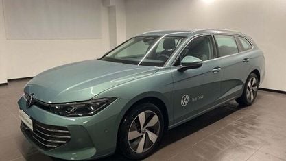Occasion VW Passat Business 150 PK (110 kW) 2024 Groen Stationwagen