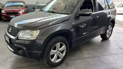 Usata Suzuki Grand Vitara 129 CV (94 kW) 2011 Grigio SUV