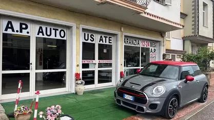 Usata Mini John Cooper Works Challenge 231 CV (169 kW) 2017 Grigio Utilitaria