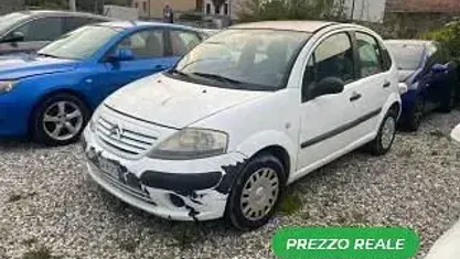 Usado Citroën C3 68 CV (50 kW) 2004 Blanco Van