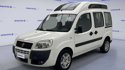Käytetty Fiat Doblò Dynamic 120 HP (88 kW) 2008 Valkoinen Tila-auto