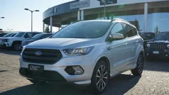 Grigio Usata 2019 Ford Kuga ST-Line SUV | 17.900 € (Buon prezzo)