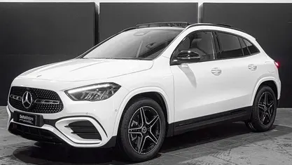 Nuova Mercedes GLA180 Advanced Plus 116 CV (85 kW) 2026 Nero SUV