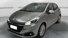Grigio Usata 2019 Peugeot 208 Allure Due volumi | 7890 € (Ottimo prezzo)