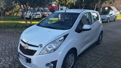 Usata Chevrolet Spark LS 65 CV (47 kW) 2014 Bianco Utilitaria