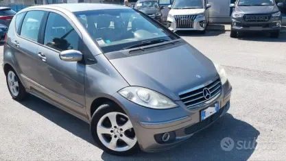 Usata Mercedes A170 Elegance 116 CV (85 kW) 2005 Grigio Monovolume