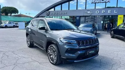 Usata Jeep Compass Summit 131 CV (96 kW) 2025 Grigio SUV